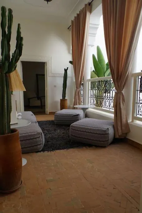 Riad Les Jardins De Kenza, Idealement Situe, 5 Minutes De La Place Jemaa El Fna Marrakesh Feriehus